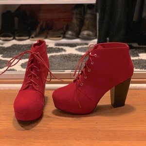HOT! Red heel lace up booties